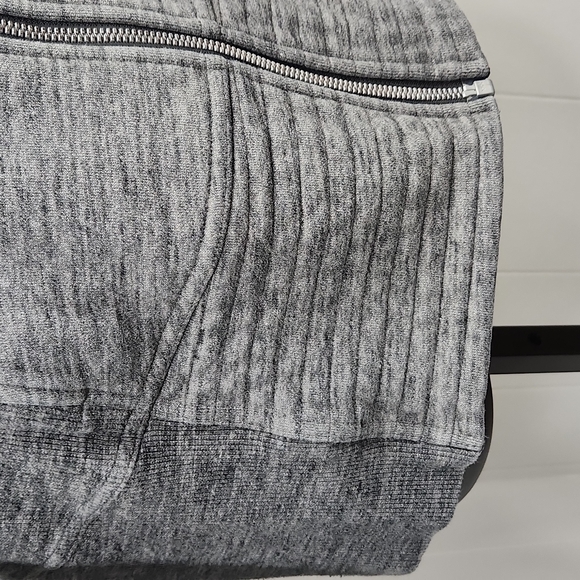 Lululemon Radiant Jacket II - Picture 4 of 12